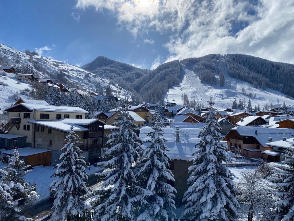 Hotel 16 | 150 Montagne & Spa Nuxe Vars  Exteriér fotografie